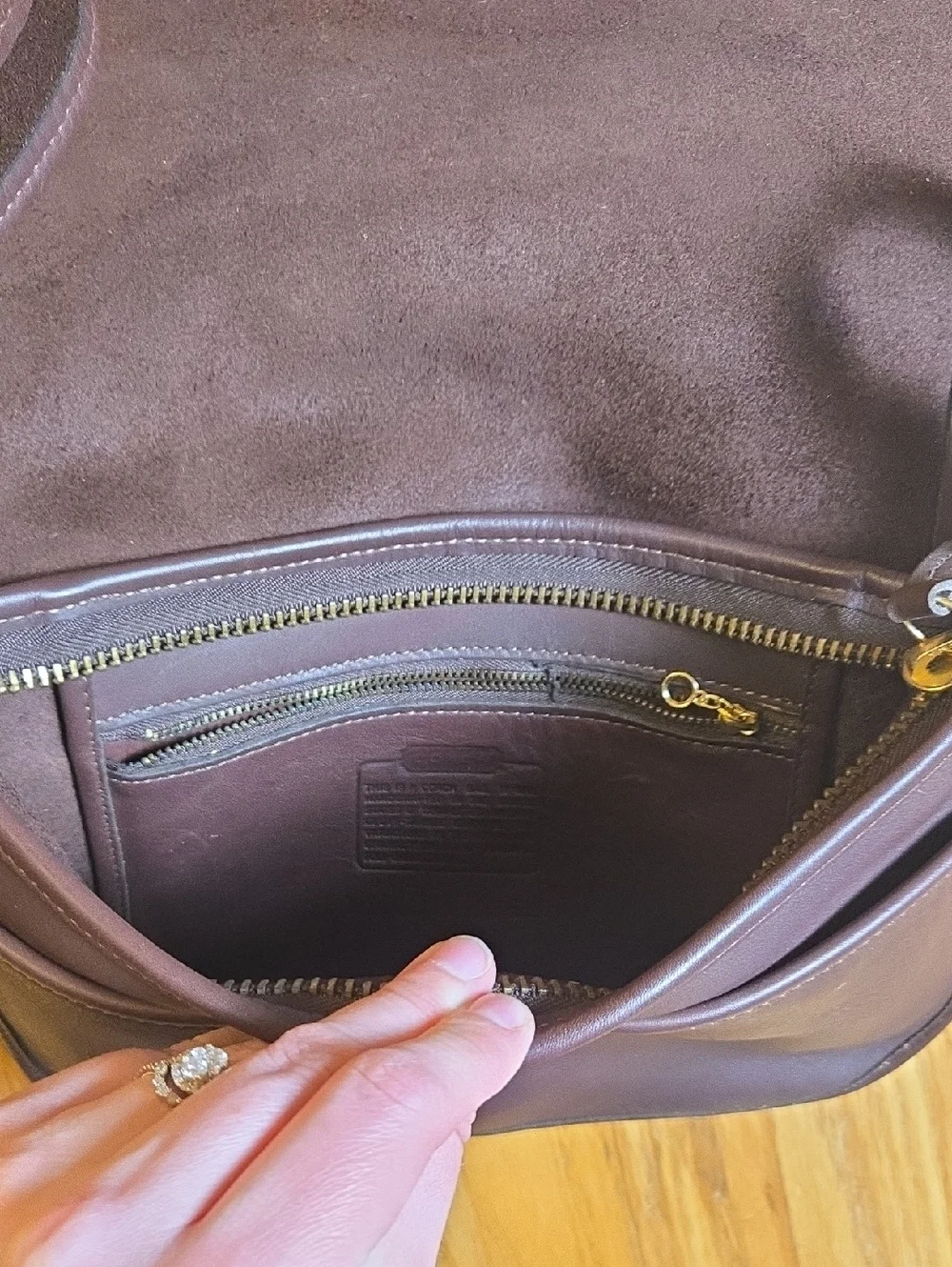Vintage 90s Coach 9951 brown leather Patricia's Legacy shoulder crossbody bag - Picture 10 of 11